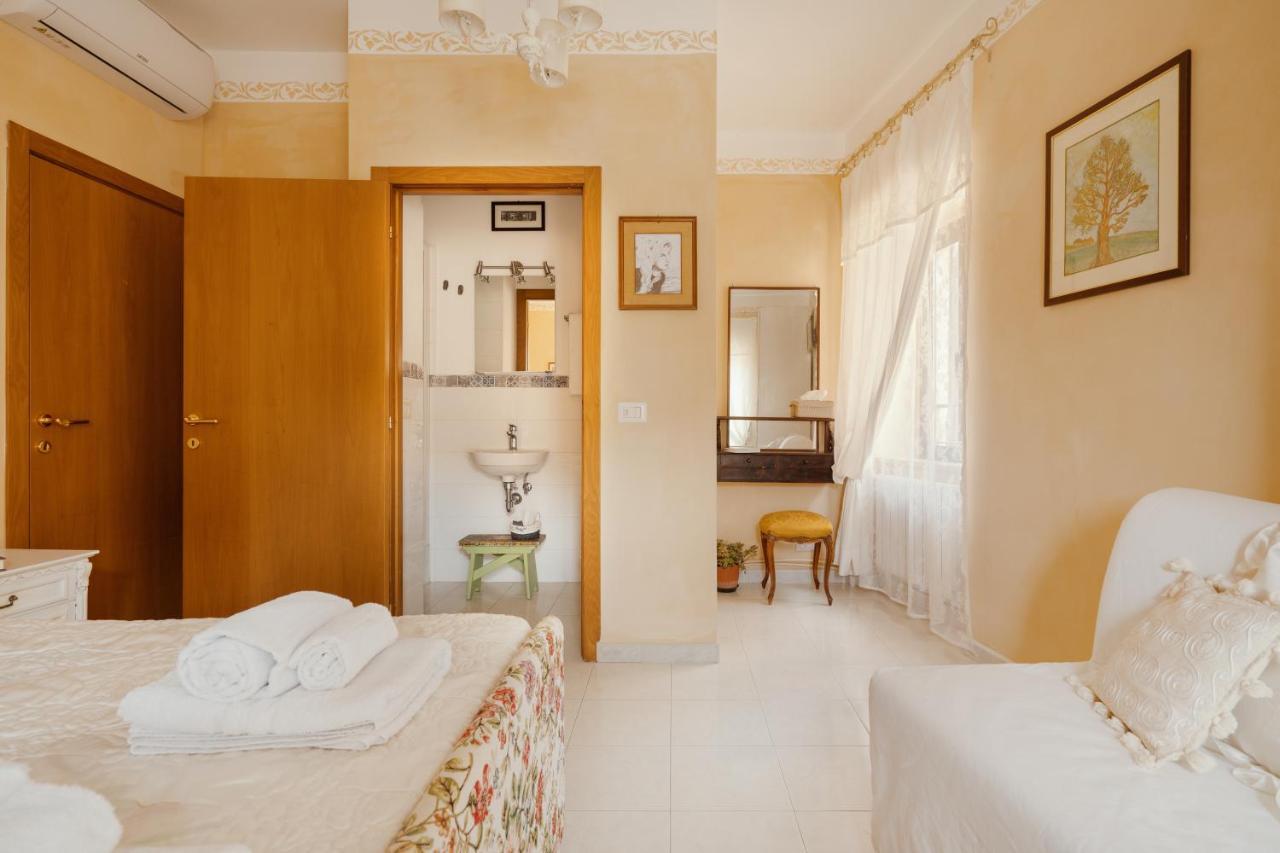 B&B La Finestra Sul Campanile Montecosaro  Exterior foto